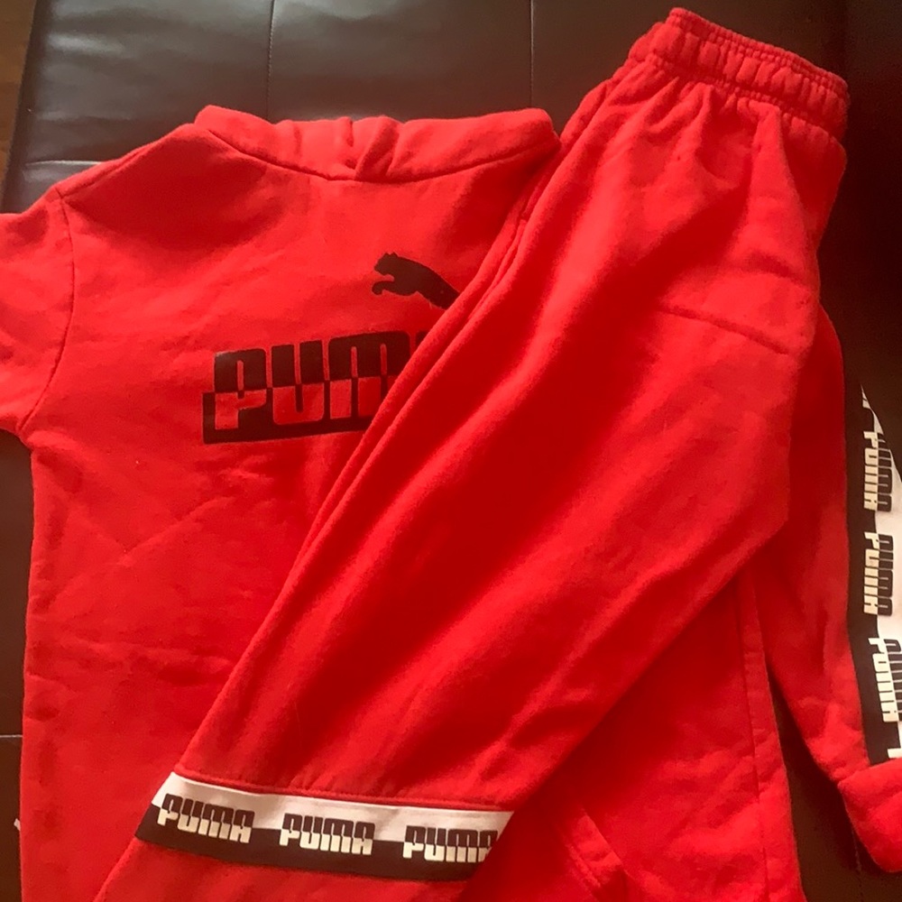 Boys puma sweatsuit
